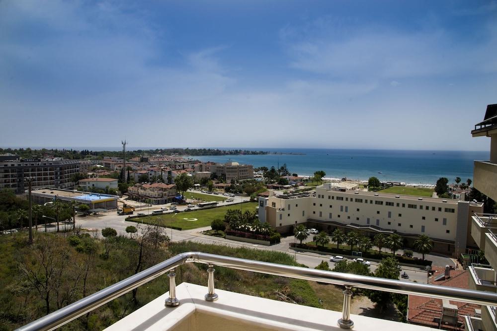 Sunbeach Hill Hotel Side Exterior foto
