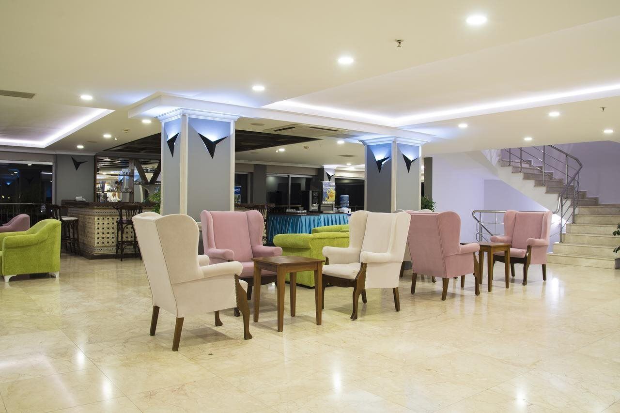 Sunbeach Hill Hotel Side Exterior foto